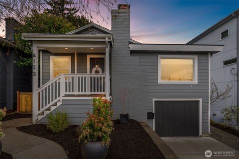Photo of 4123 SW Rose Street, Seattle, WA 98136 (MLS # 2493199)