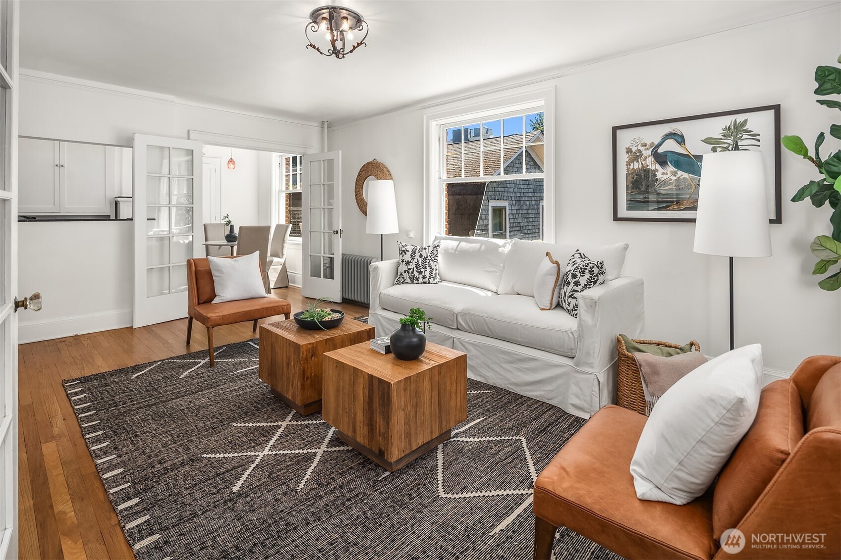 321 Boylston Avenue E 303