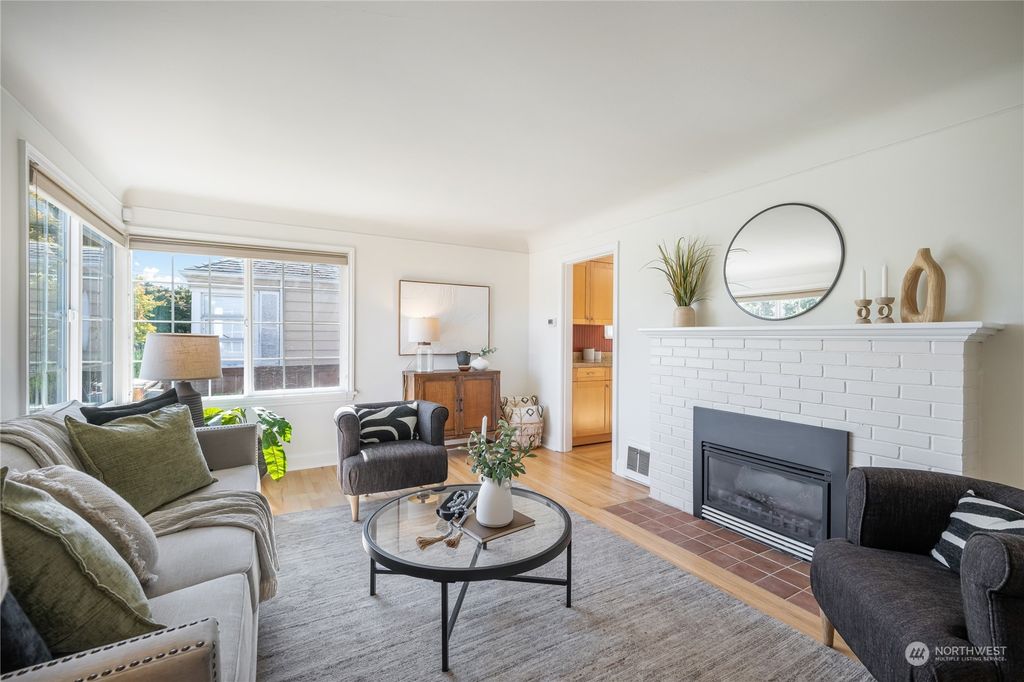 Photo of 3457 36th Avenue SW, Seattle, WA 98126 (MLS # 2294552)