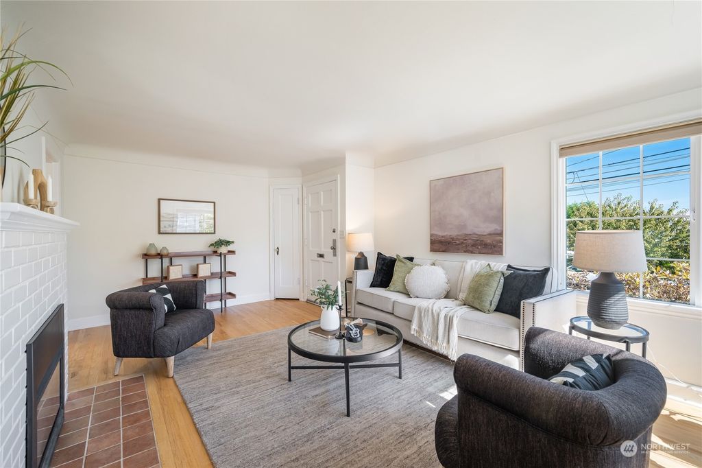 Photo of 3457 36th Avenue SW, Seattle, WA 98126 (MLS # 2294552)