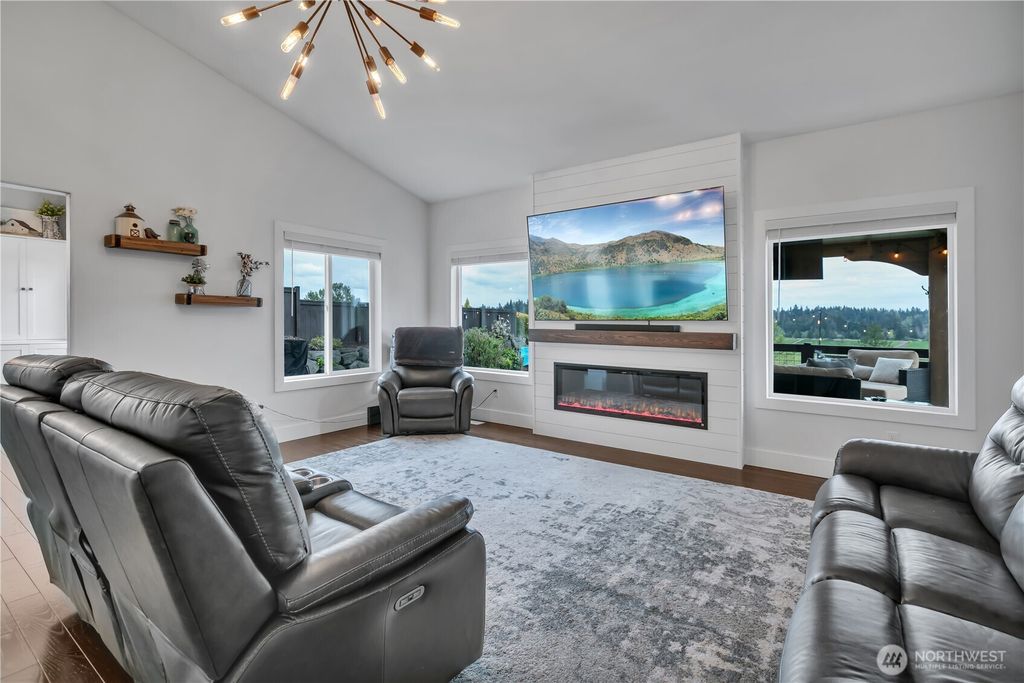 Photo of 19614 82nd Street Ct E, Bonney Lake, WA 98391 (MLS # 2515070)