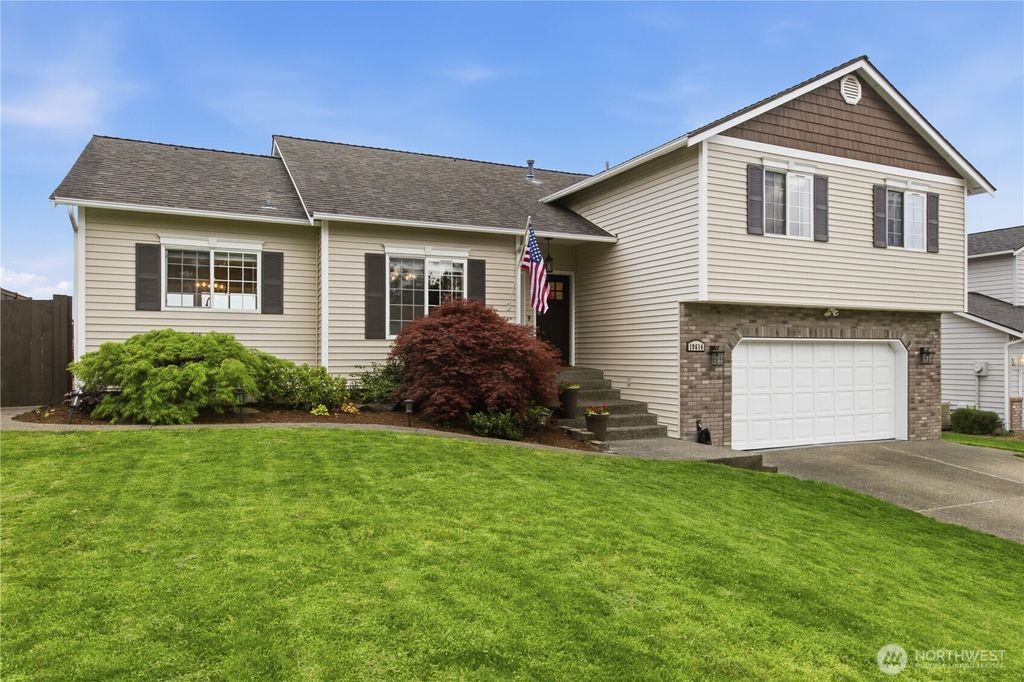 Photo of 19614 82nd Street Ct E, Bonney Lake, WA 98391 (MLS # 2515070)