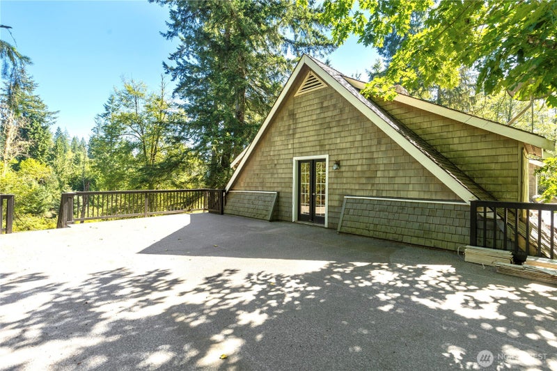 23609 W Lake Kayak Drive