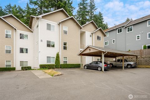 Photo of 5809 Highway Place #B304, Everett, WA 98203 (MLS # 2406251)