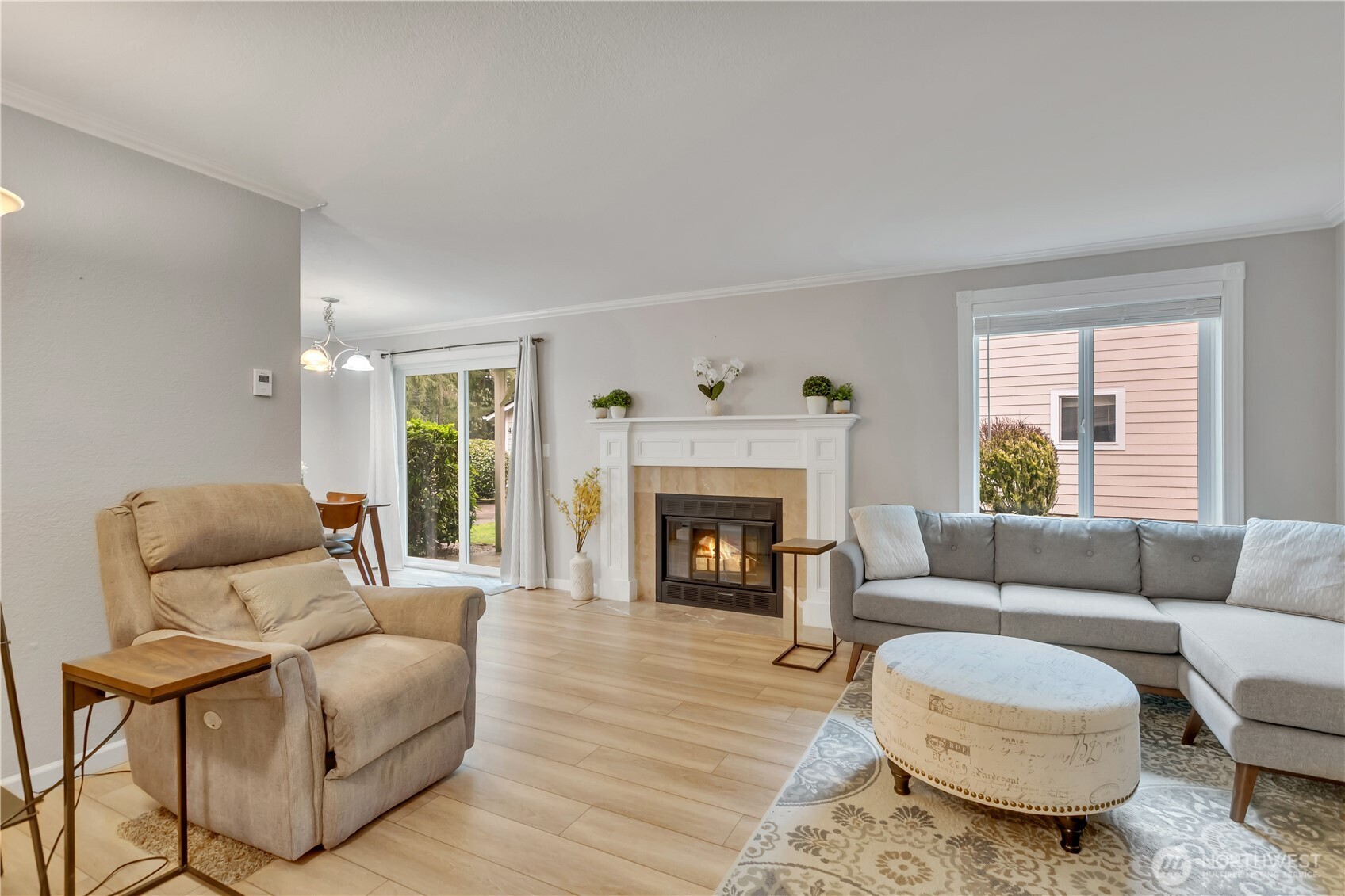 4621 Grandview Drive W Unit C