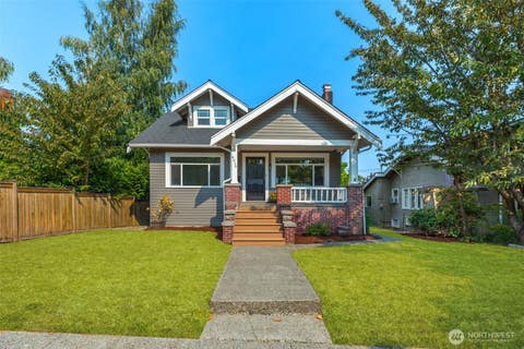 Photo of 4016 38th Avenue SW, Seattle, WA 98126 (MLS # 2569733)