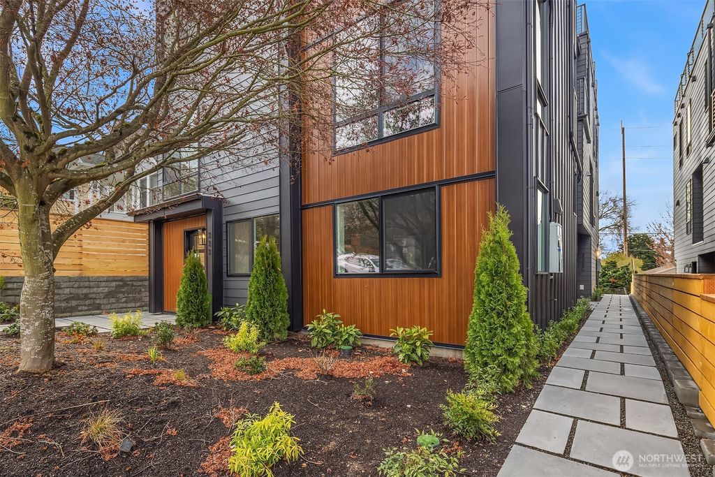 Photo of 333 NW 47th Street #C, Seattle, WA 98107 (MLS # 2447705)