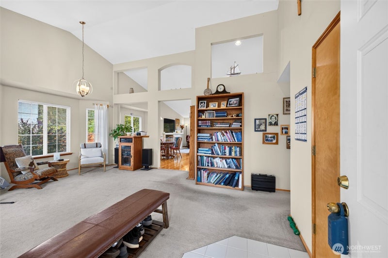 2907 173rd Street E