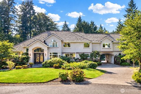 Photo of 6413 163rd Place SE, Bellevue, WA 98006 (MLS # 2471091)