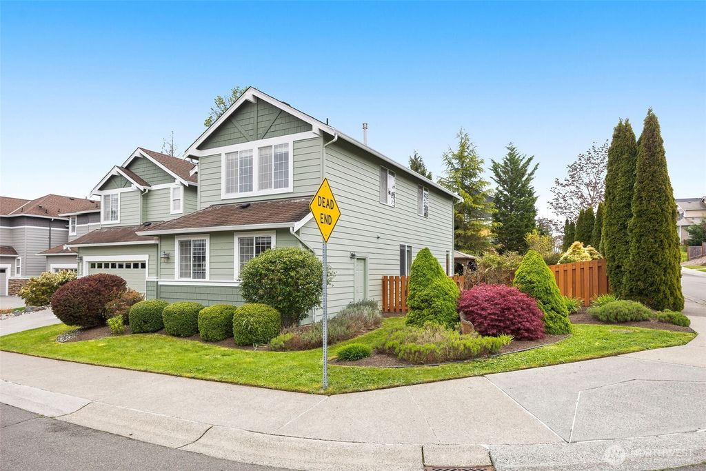 Photo of 13327 70th Drive SE, Snohomish, WA 98296 (MLS # 2513312)