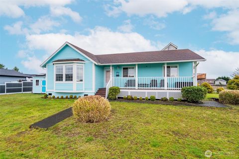 952 Wawona Avenue SE Ocean Shores WA 98569