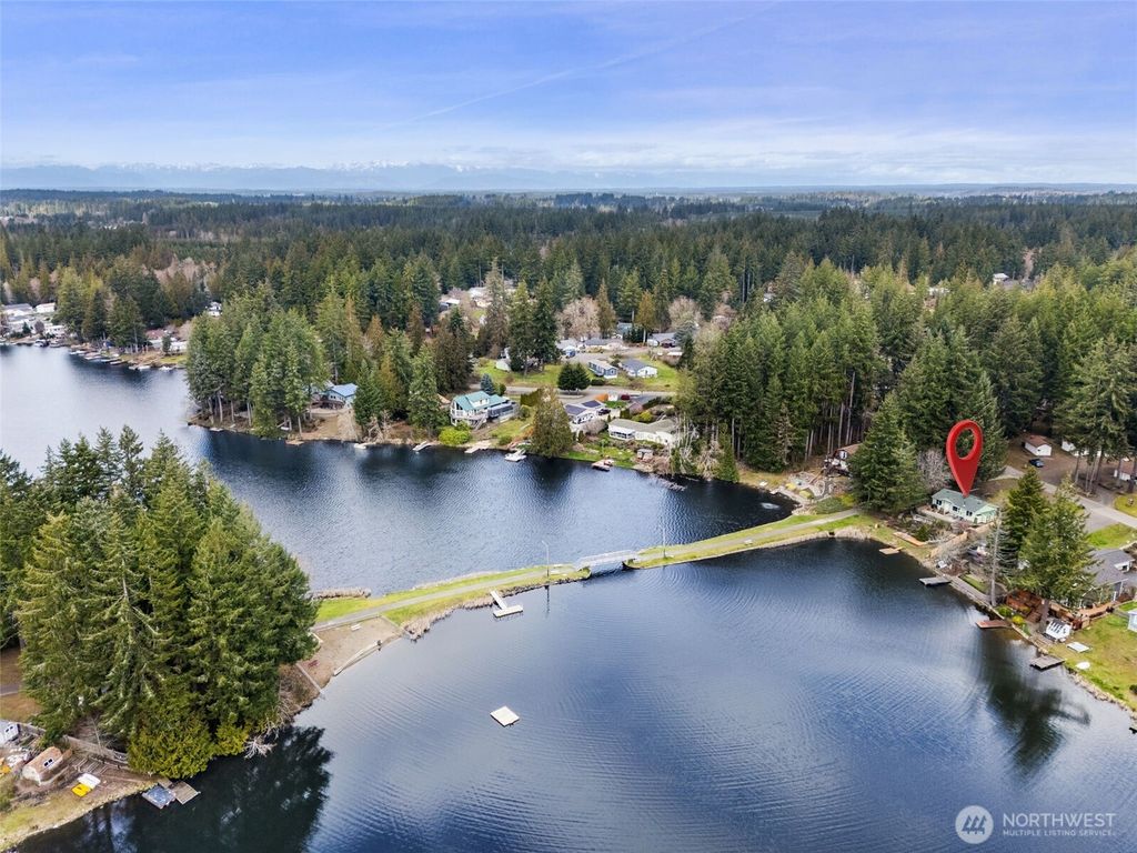 Photo of 470 SE Crescent Drive, Shelton, WA 98584 (MLS # 2486238)