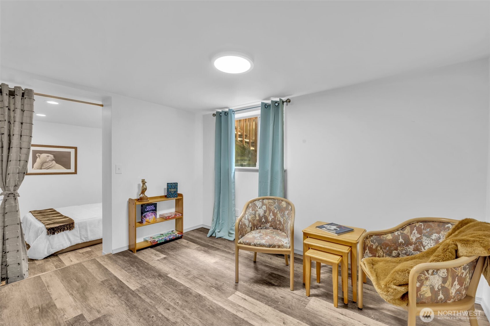 Seattle, Washington 98106, United States, 2 Bedrooms Bedrooms, ,2 BathroomsBathrooms,Residential,Pending,182495