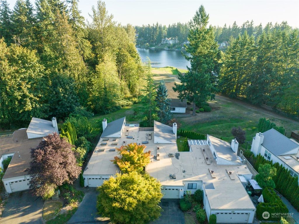 Photo of 13719 SE 259th Street, Kent, WA 98042 (MLS # 2176903)