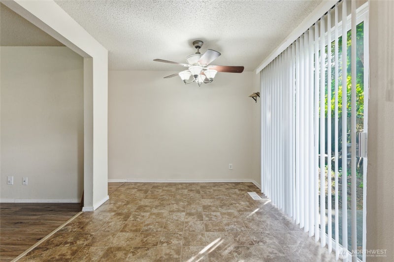 709 Enterprise Drive NE