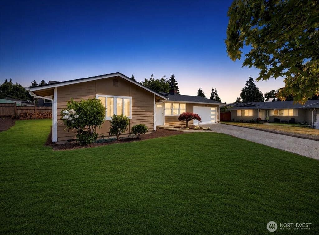 Photo of 3508 S 295th Street, Auburn, WA 98001 (MLS # 2557875)