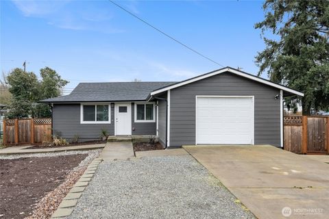 Photo of 160 Tacoma Boulevard, Algona, WA 98001 (MLS # 2472896)