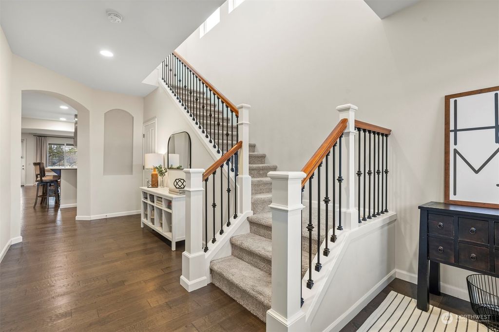 Photo of 13901 173rd Place SE, Renton, WA 98059 (MLS # 2202206)