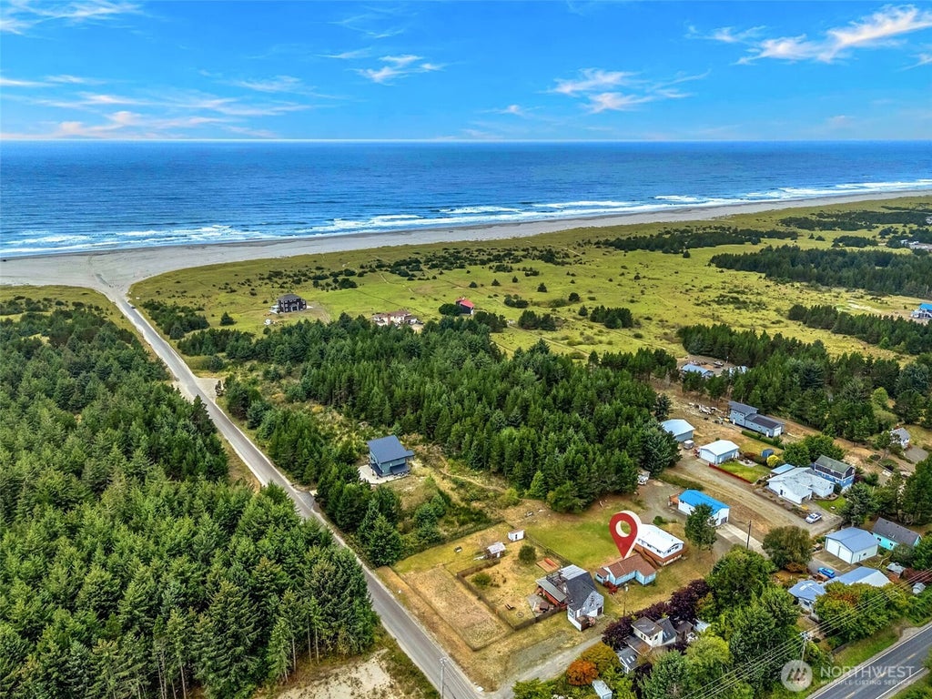 Photo of 12905 N Alley, Long Beach, WA 98631 (MLS # 2581663)