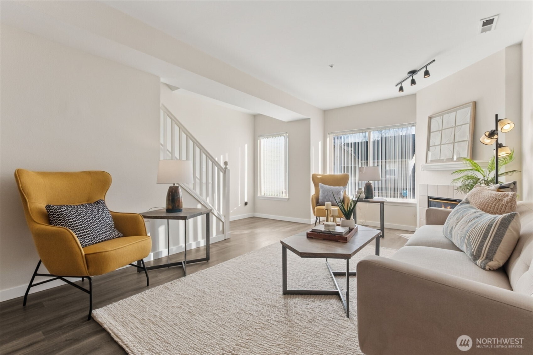 4808 NE Sunset Blvd B105