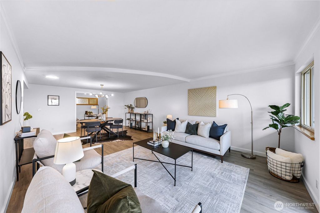 Photo of 732 11th Avenue E #305, Seattle, WA 98102 (MLS # 2485017)