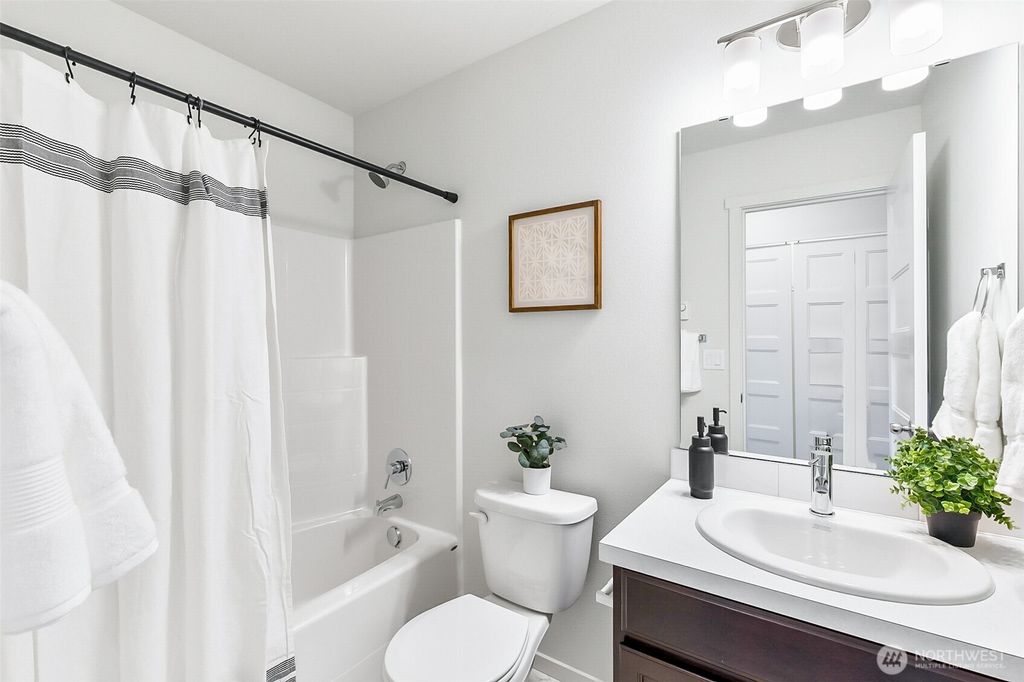 listing image 9365520588870279477