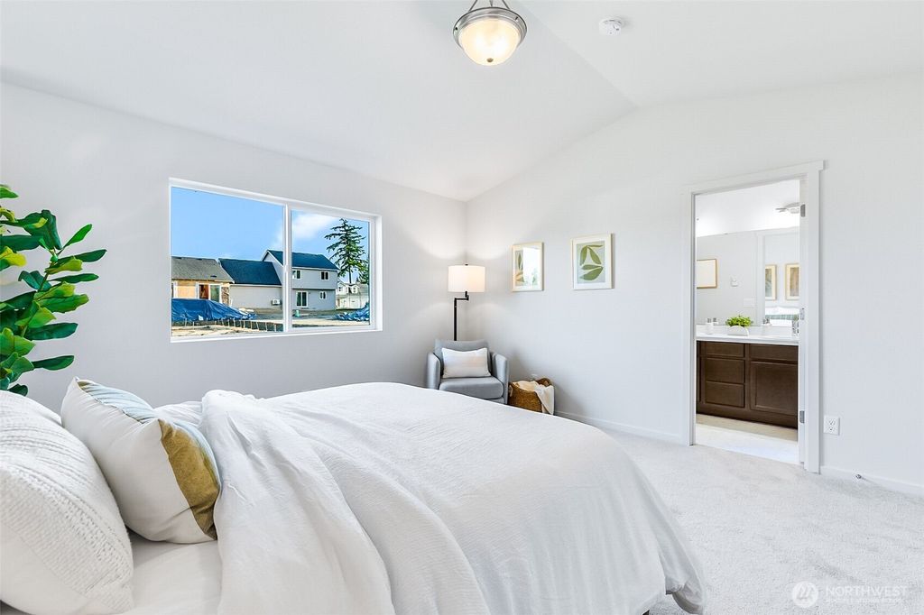 listing image 9363699129886864722