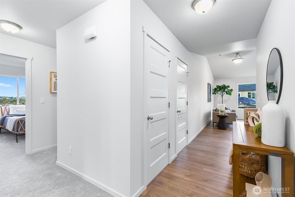 listing image 9362938477881440540