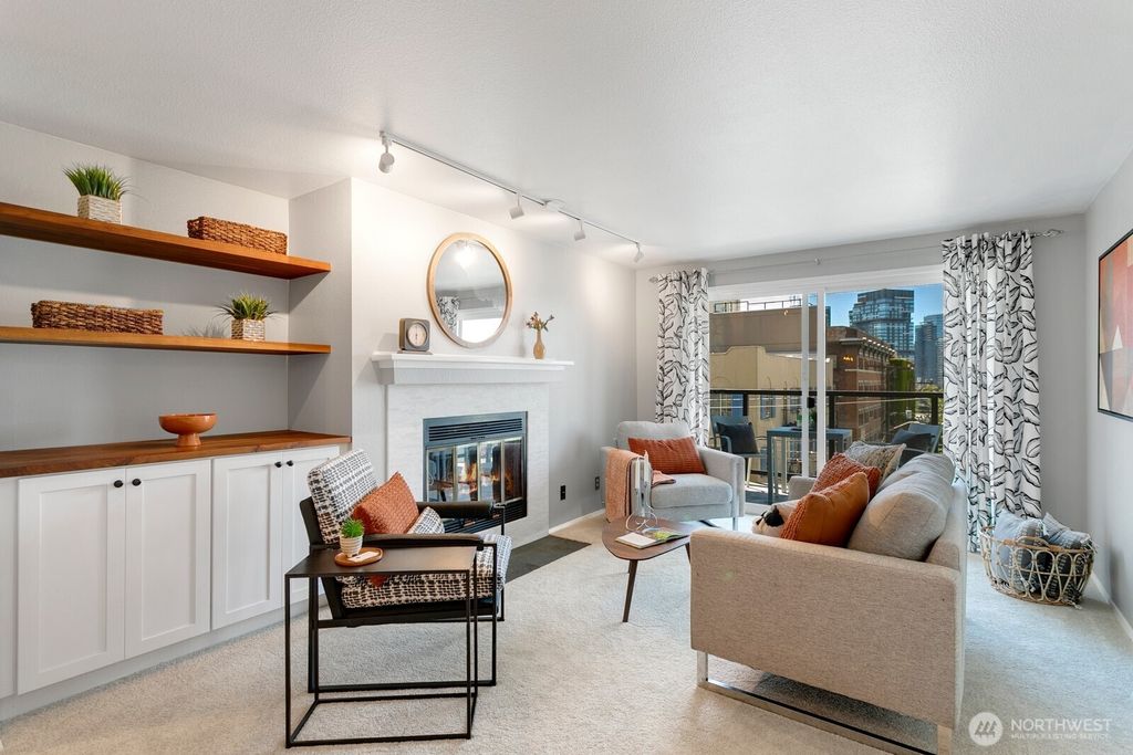 Photo of 1800 Boylston Avenue #302, Seattle, WA 98122 (MLS # 2380063)