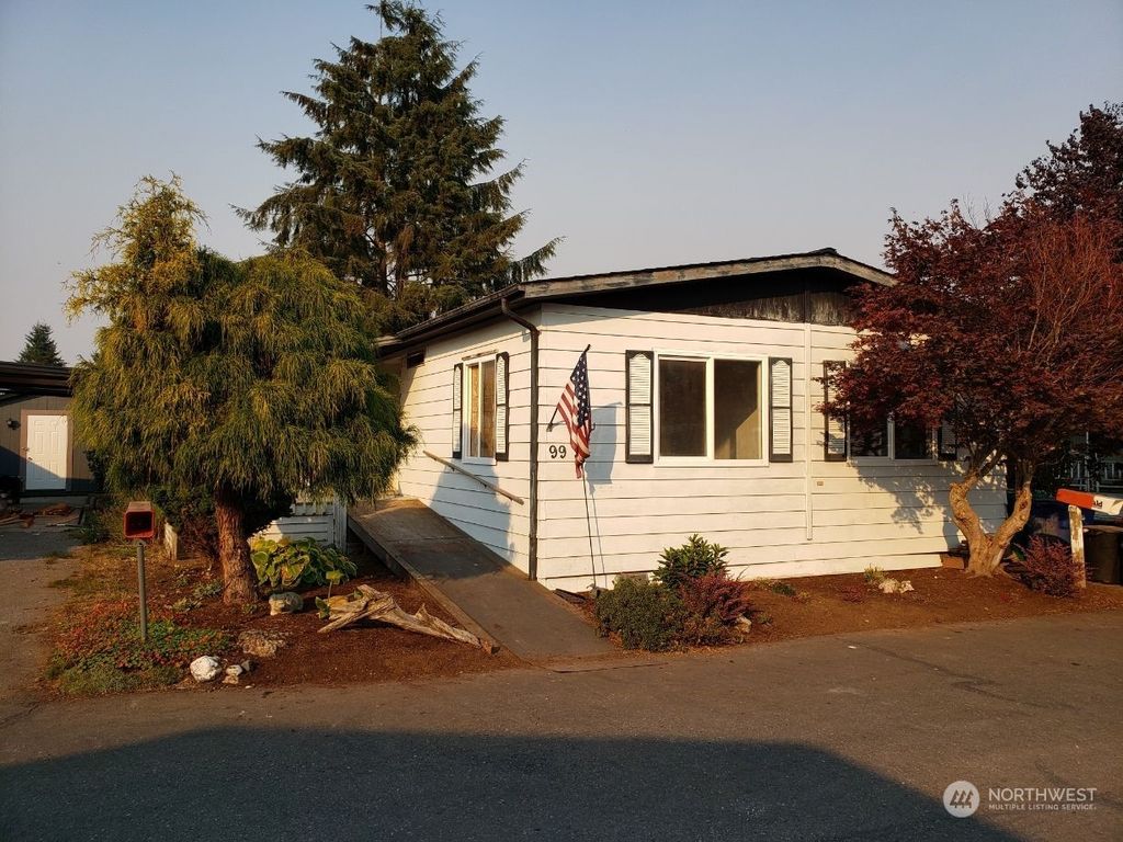 Photo of 16600 25th Avenue NE #99, Marysville, WA 98271 (MLS # 2005923)