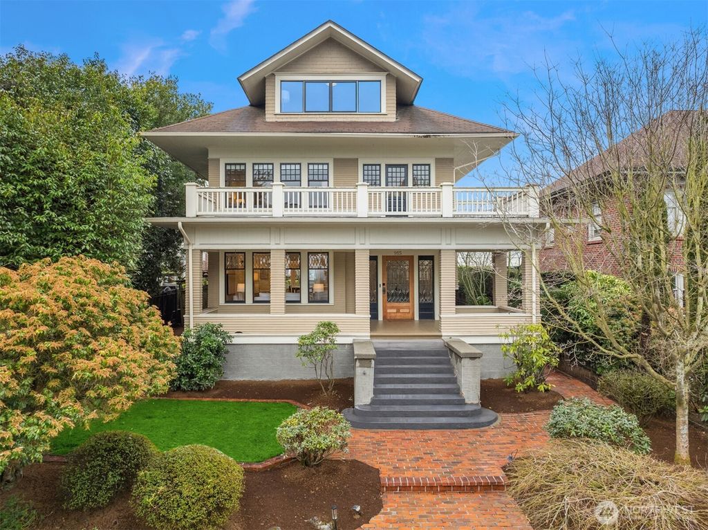 Photo of 915 22nd Avenue E, Seattle, WA 98112 (MLS # 2333106)