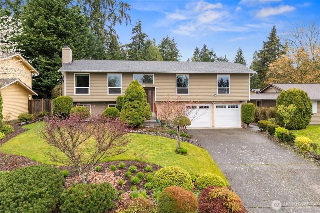 Photo of 6603 144th Avenue NE, Redmond, WA 98052 (MLS # 2358639)