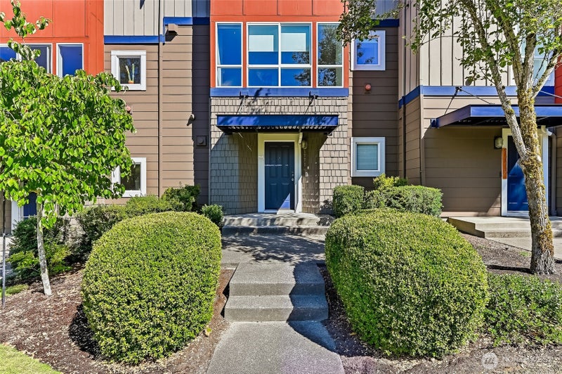 1771 25th Avenue NE