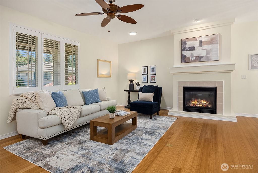 Photo of 13273 Sun Break Way NE, Redmond, WA 98053 (MLS # 2551343)