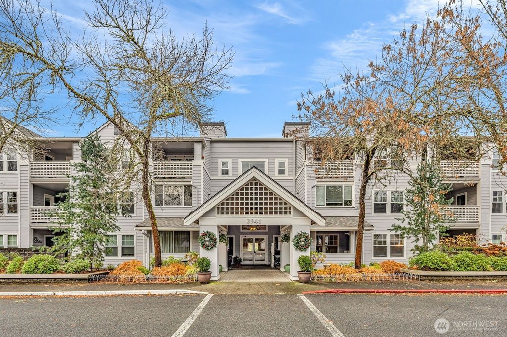 Photo of 3941 226th Place SE #211, Issaquah, WA 98029 (MLS # 2459496)