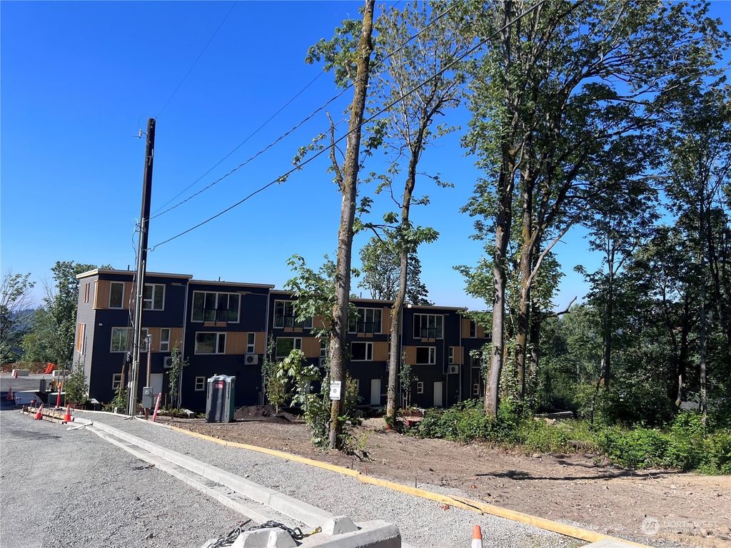 Photo of 13127 ? 65th Avenue S, Seattle, WA 98178 (MLS # 2330984)