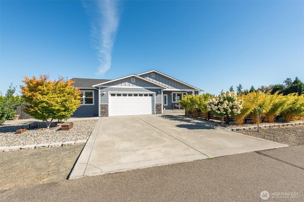 Photo of 44 Chiesa Place, Sequim, WA 98382 (MLS # 2531008)