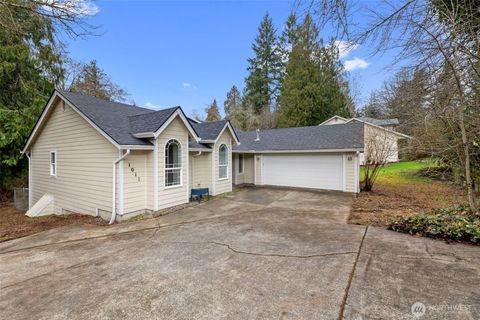 Photo of 1011 Lake Park Drive SW, Tumwater, WA 98512 (MLS # 2483570)