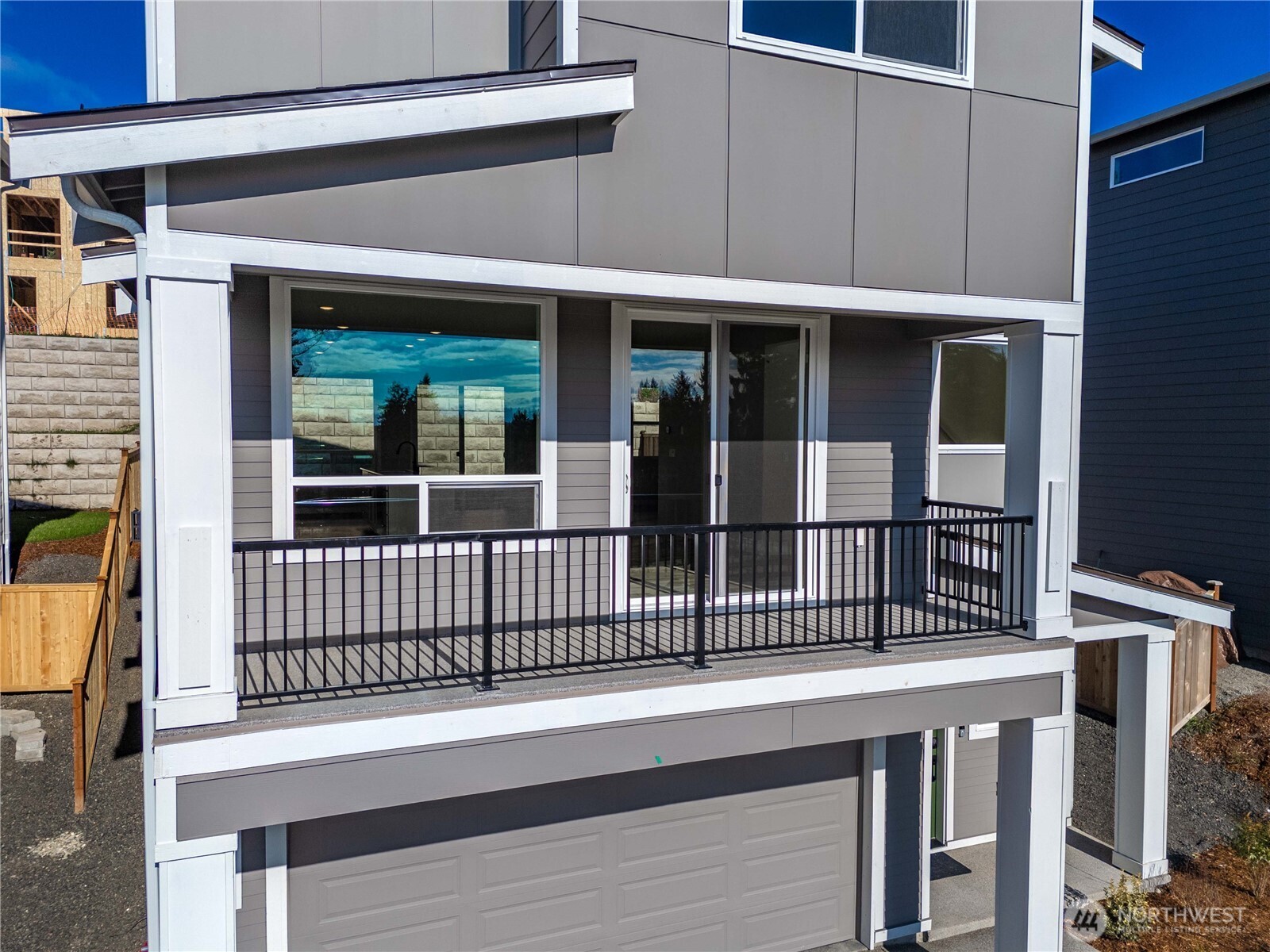 17548 NE Midnight Sun Loop