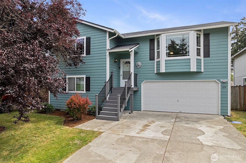 Photo of 120 165th Street S, Spanaway, WA 98387 (MLS # 2546800)