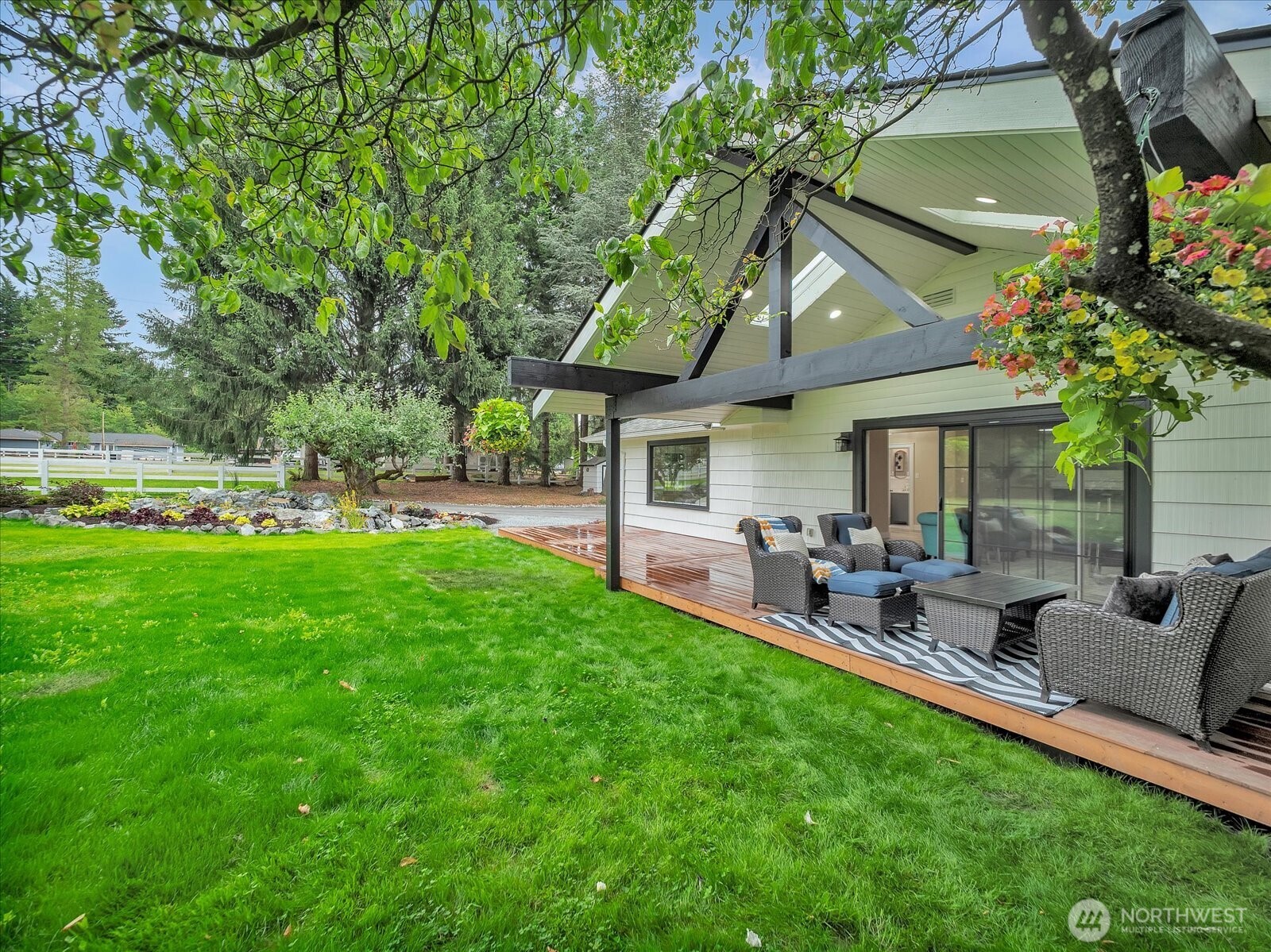 6822 Maltby Road