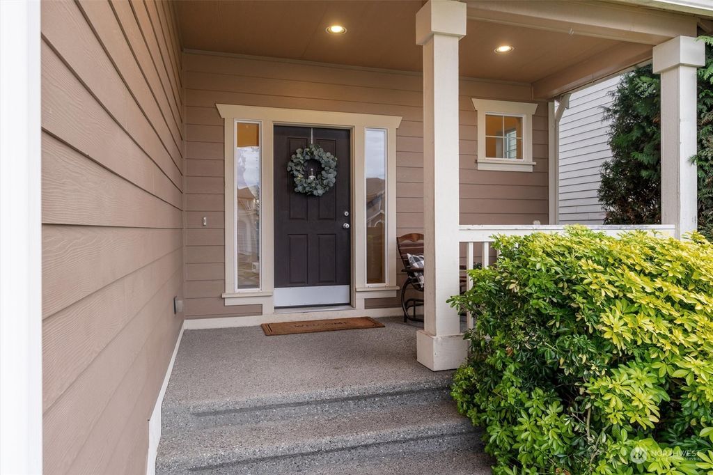 Photo of 3329 80th Avenue NE, Marysville, WA 98270 (MLS # 2315434)