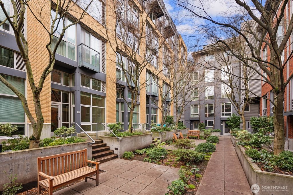 Photo of 530 Broadway E #114, Seattle, WA 98102 (MLS # 2464899)