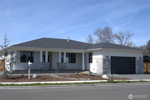 Photo of 11 Dover Lane, Sequim, WA 98382 (MLS # 2499160)