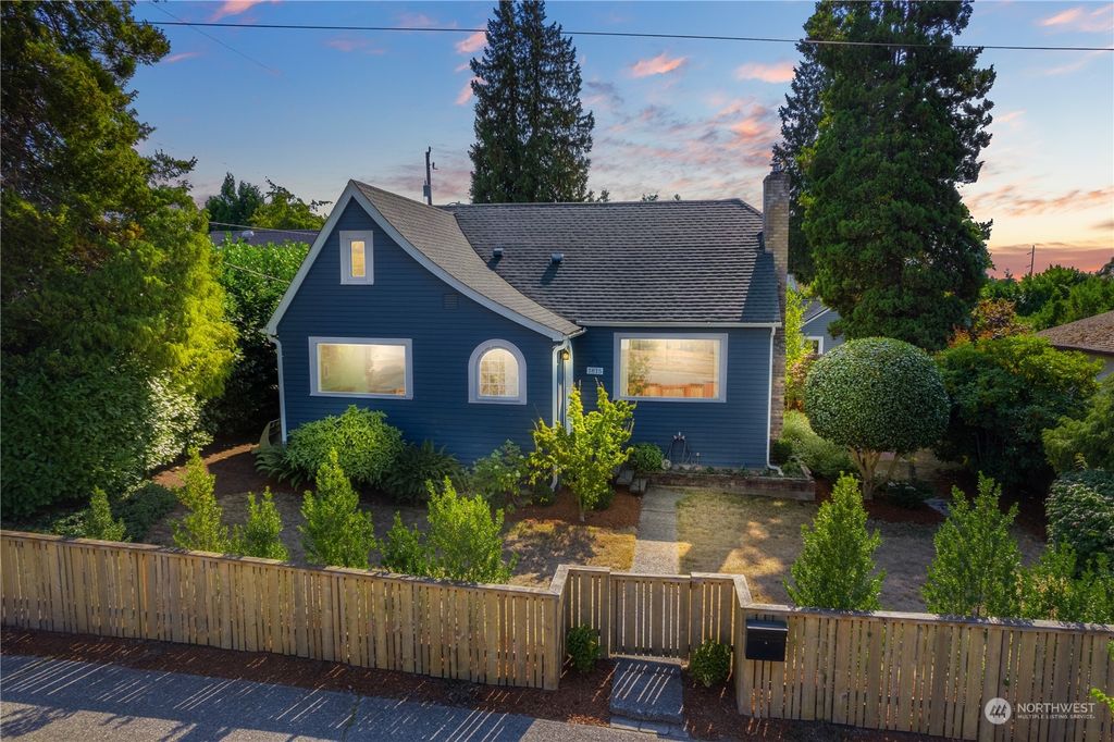 Photo of 1815 SW Cloverdale Street, Seattle, WA 98106 (MLS # 2163460)
