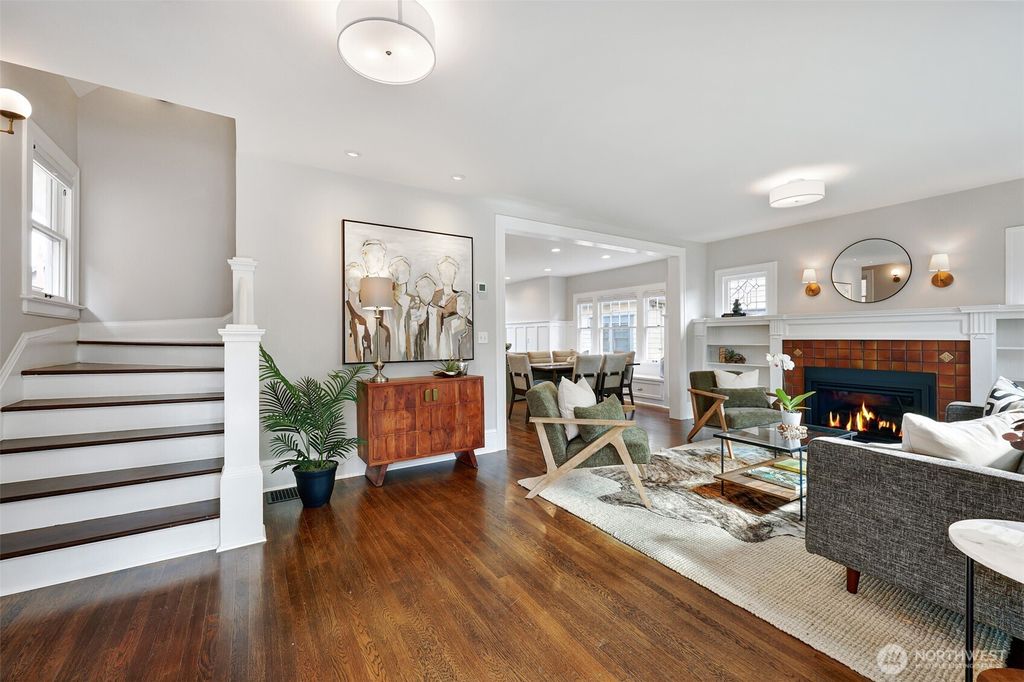 Photo of 2024 31st Avenue S, Seattle, WA 98144 (MLS # 2523863)