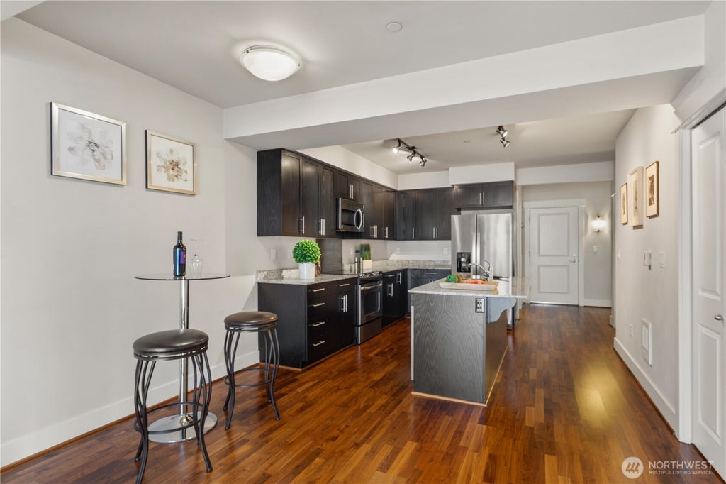 Photo of 699 John Street #507, Seattle, WA 98109 (MLS # 2593298)