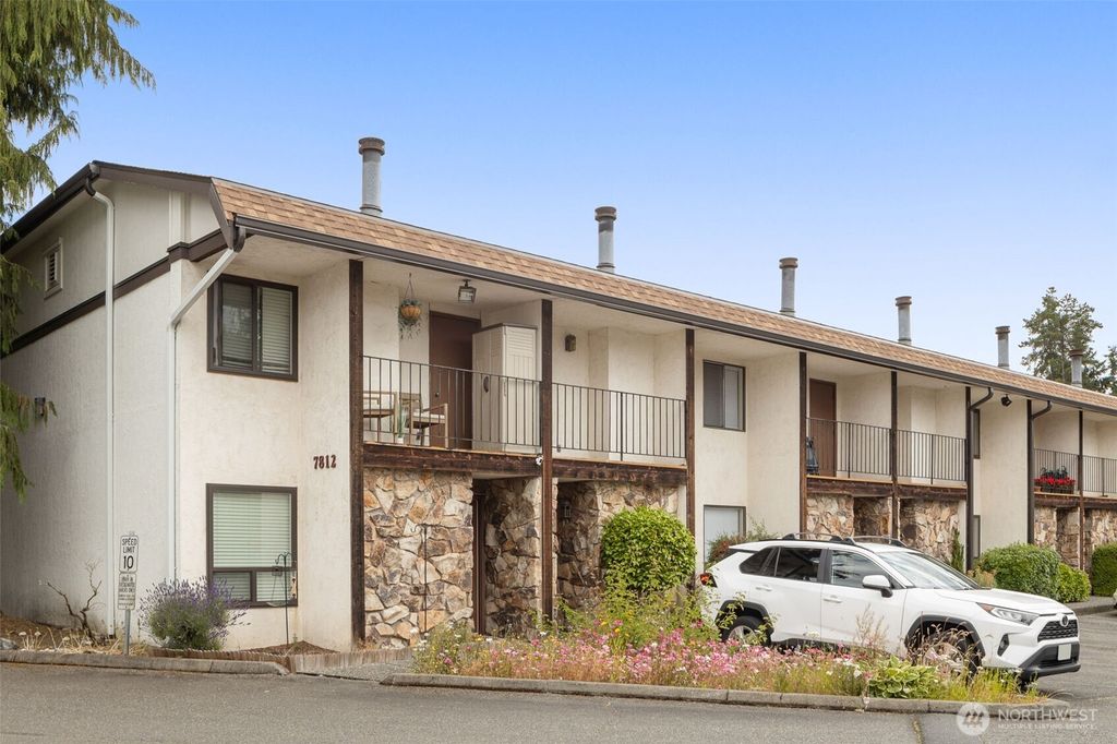 Photo of 7812 196th Street SW #B2, Edmonds, WA 98026 (MLS # 2398382)