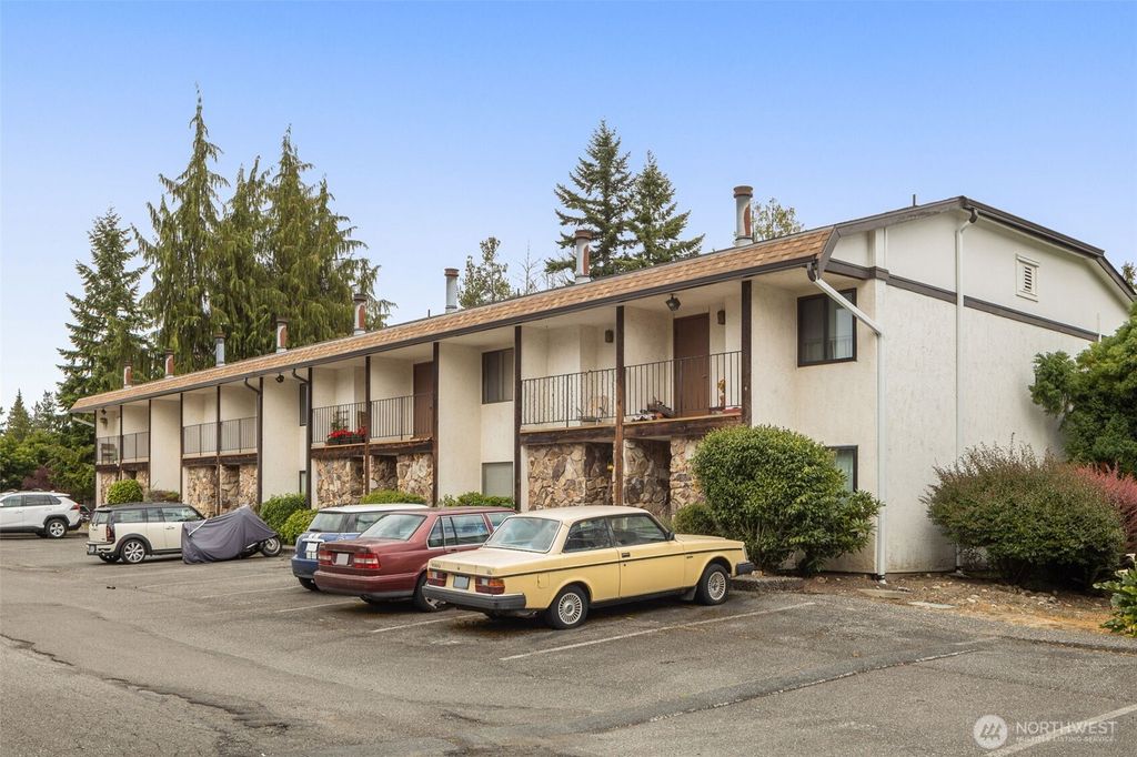 Photo of 7812 196th Street SW #B2, Edmonds, WA 98026 (MLS # 2398382)