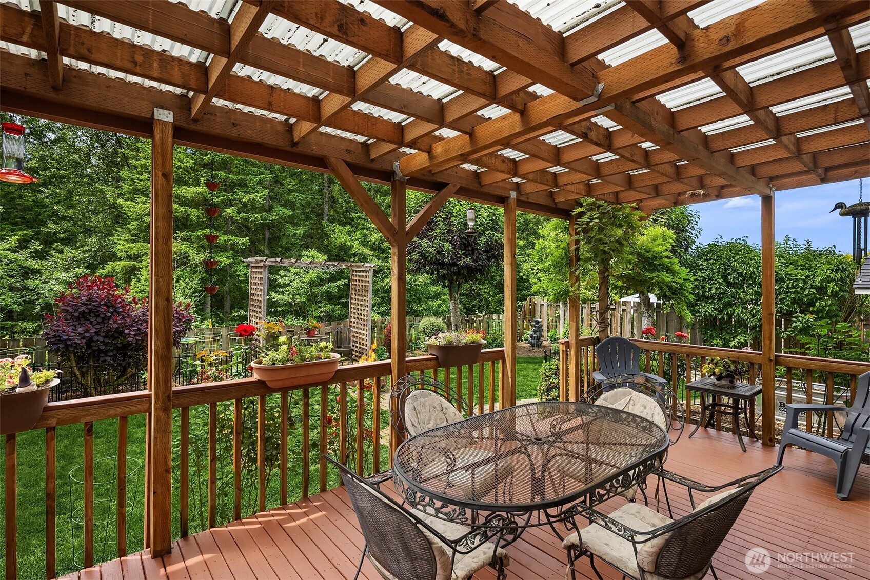 27989 Maple Ridge Way SE